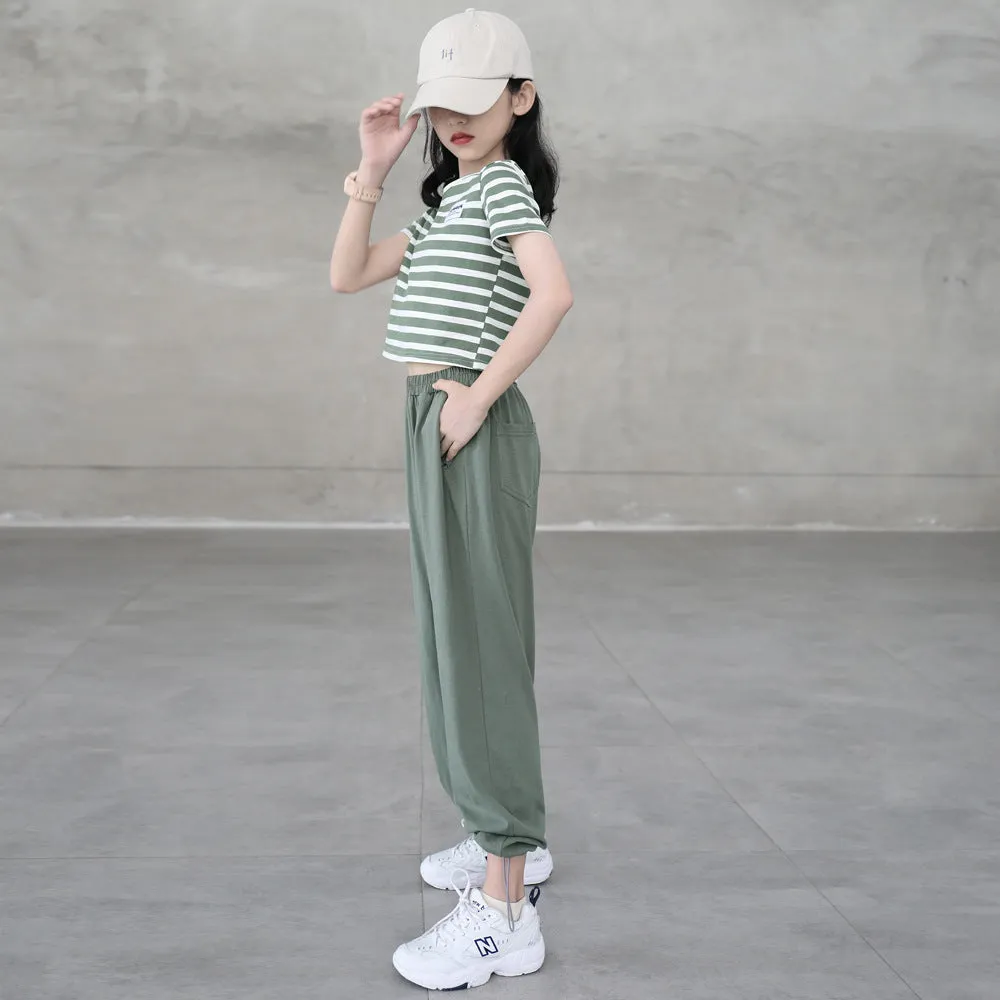 日系 条纹短袖T恤/ 休闲运动裤 Striped T-shirt / Joggers in Green