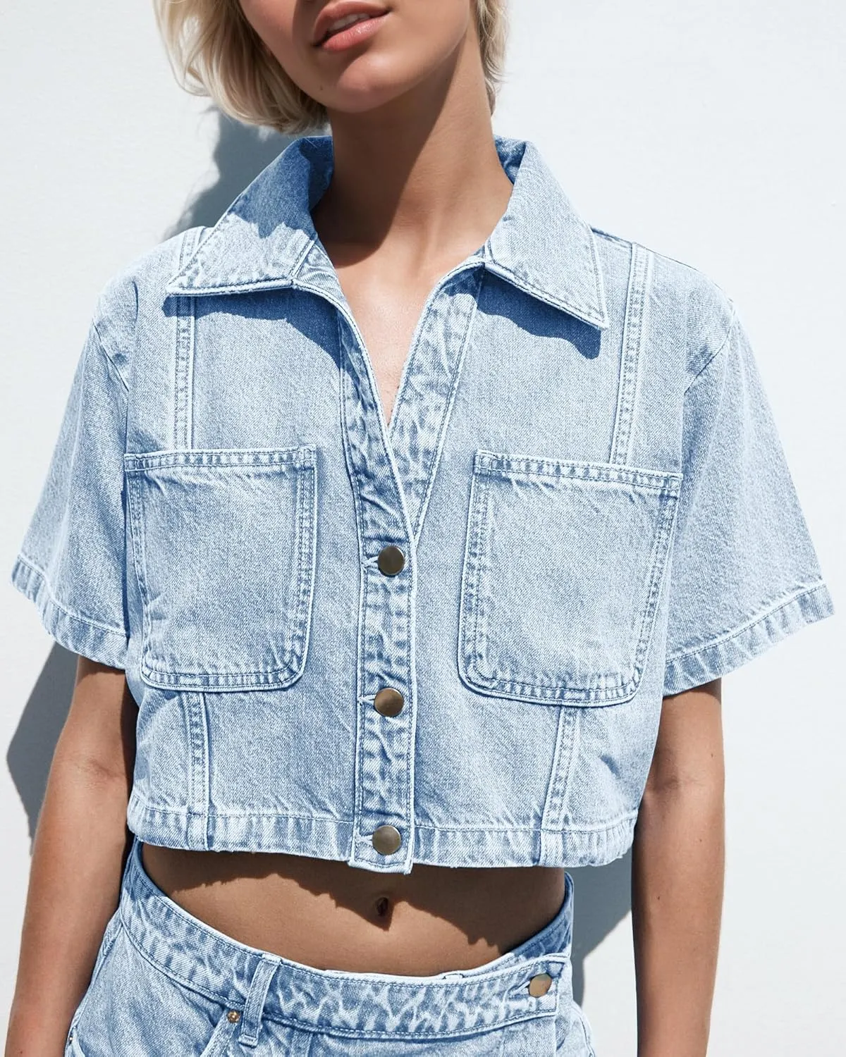 Gacaky Women's Cropped Denim Jackets Fashion Short Sleeve Lapel Button Down Trucker Jean Jackets Coats 2025 Outfits Clothes