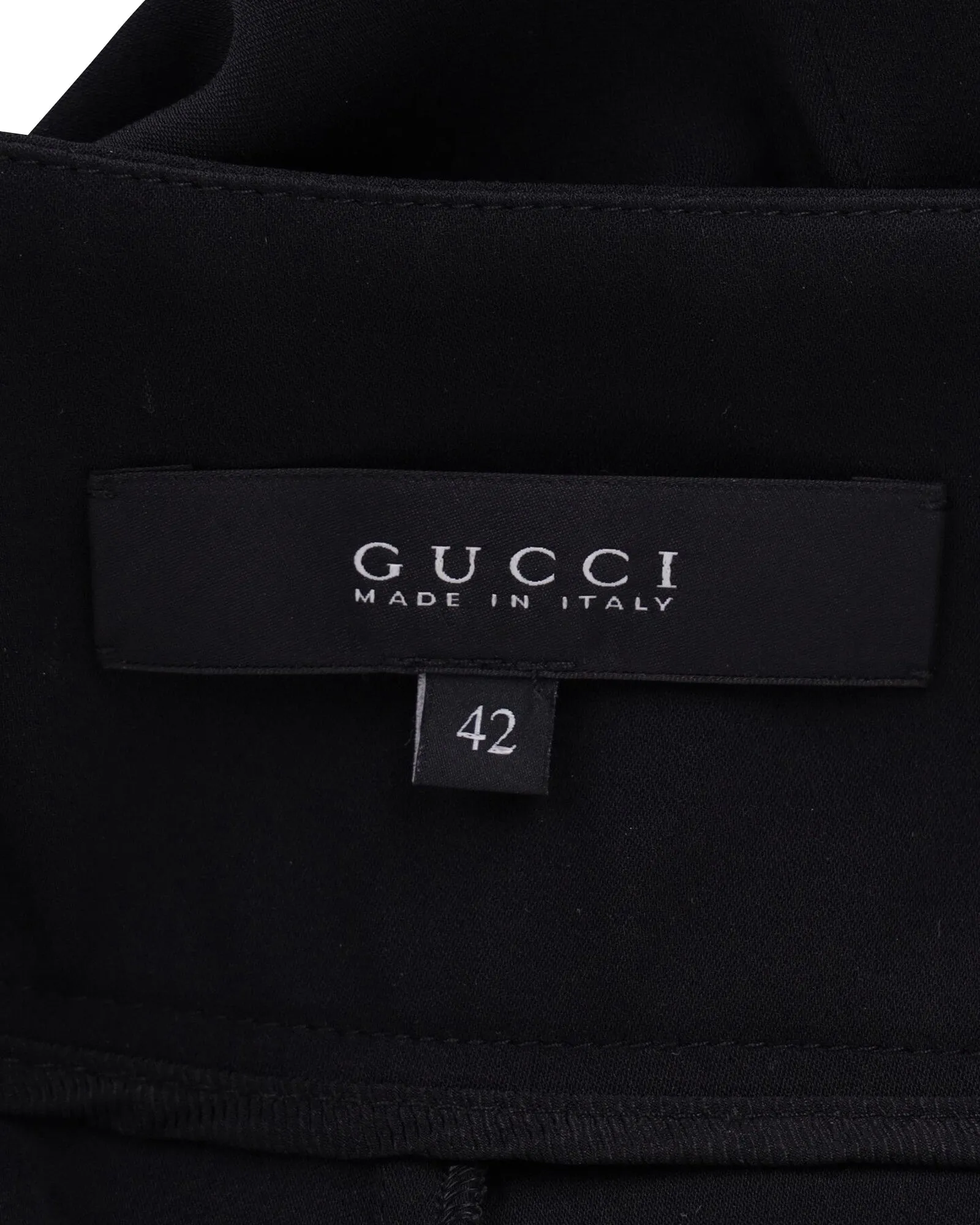 Gucci Drop-Crotch Knee-Length Shorts in Black Silk