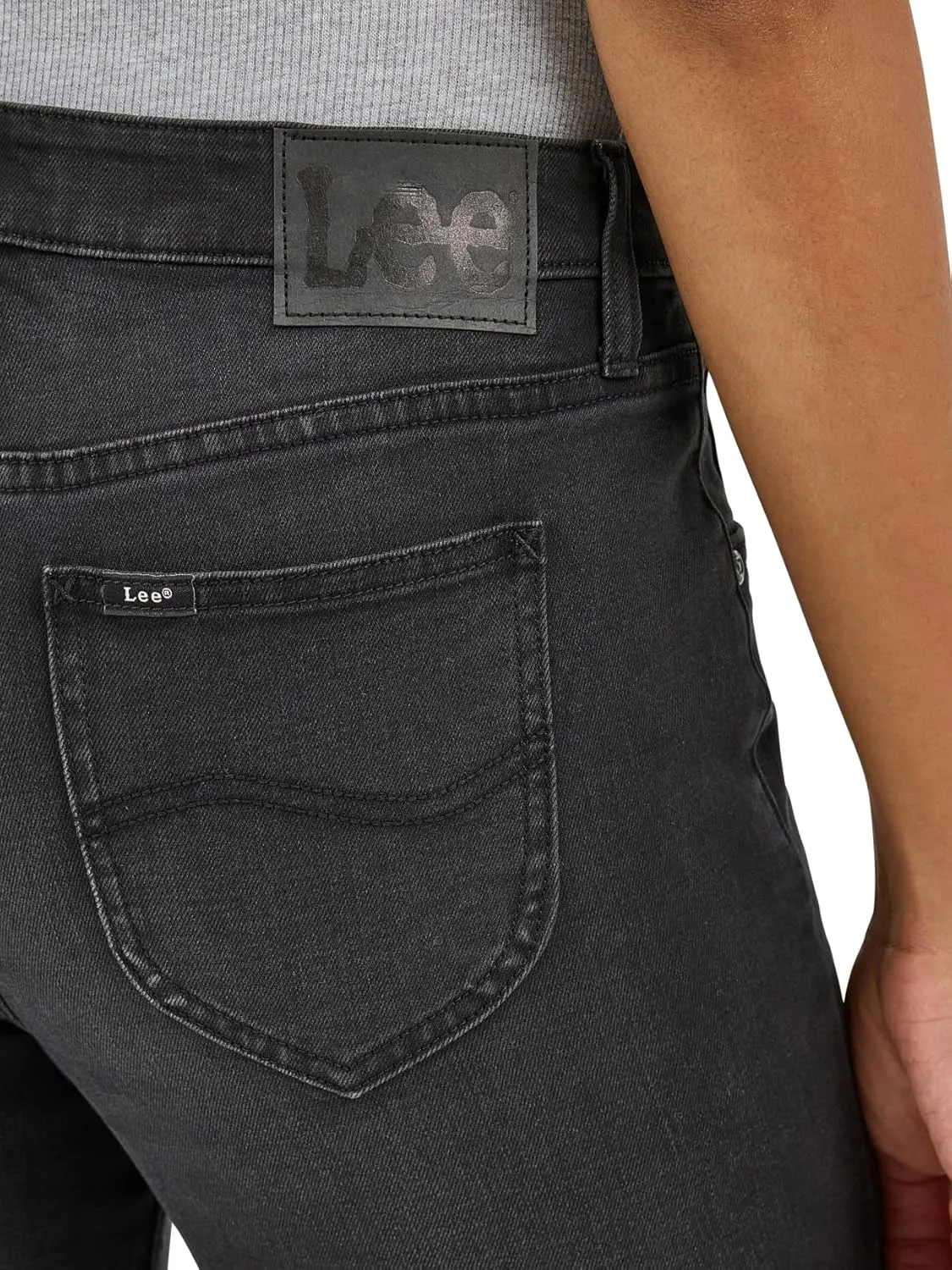 Lee Women's Legendary 26" Straight Crop Jean