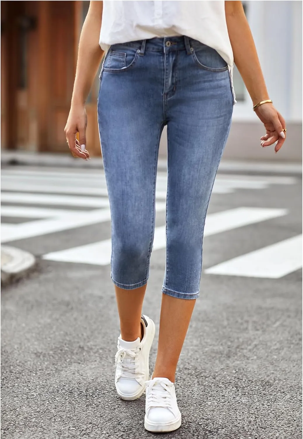 Vetinee Women's High Waisted Casual Ripped Skinny Slim Fit Stretch Denim Capri Jeans