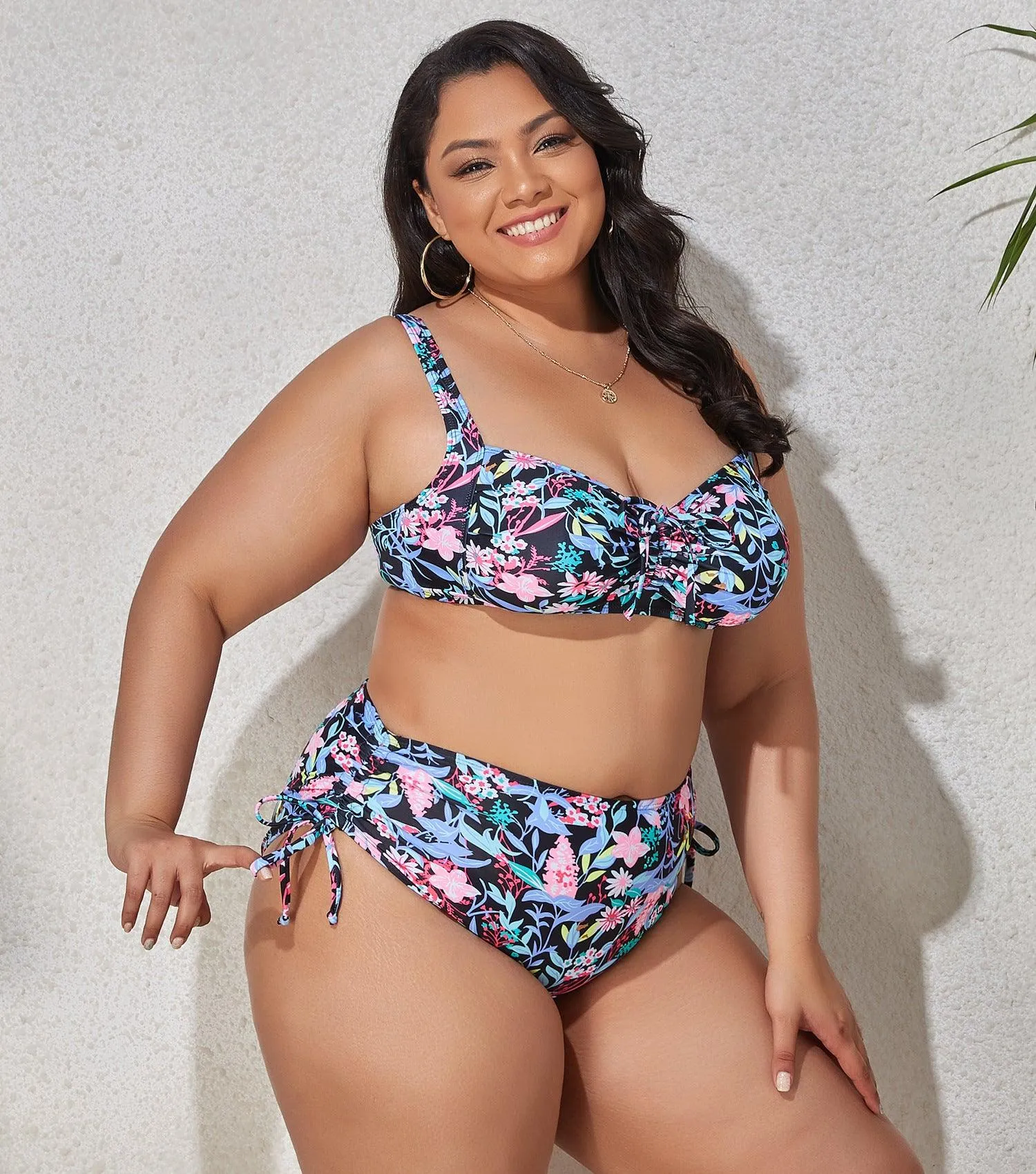 VIBRANT CONFIDENCE PLUS SIZE PUSH-UP BIKINI WITH HIGH WAIST BRIEFS