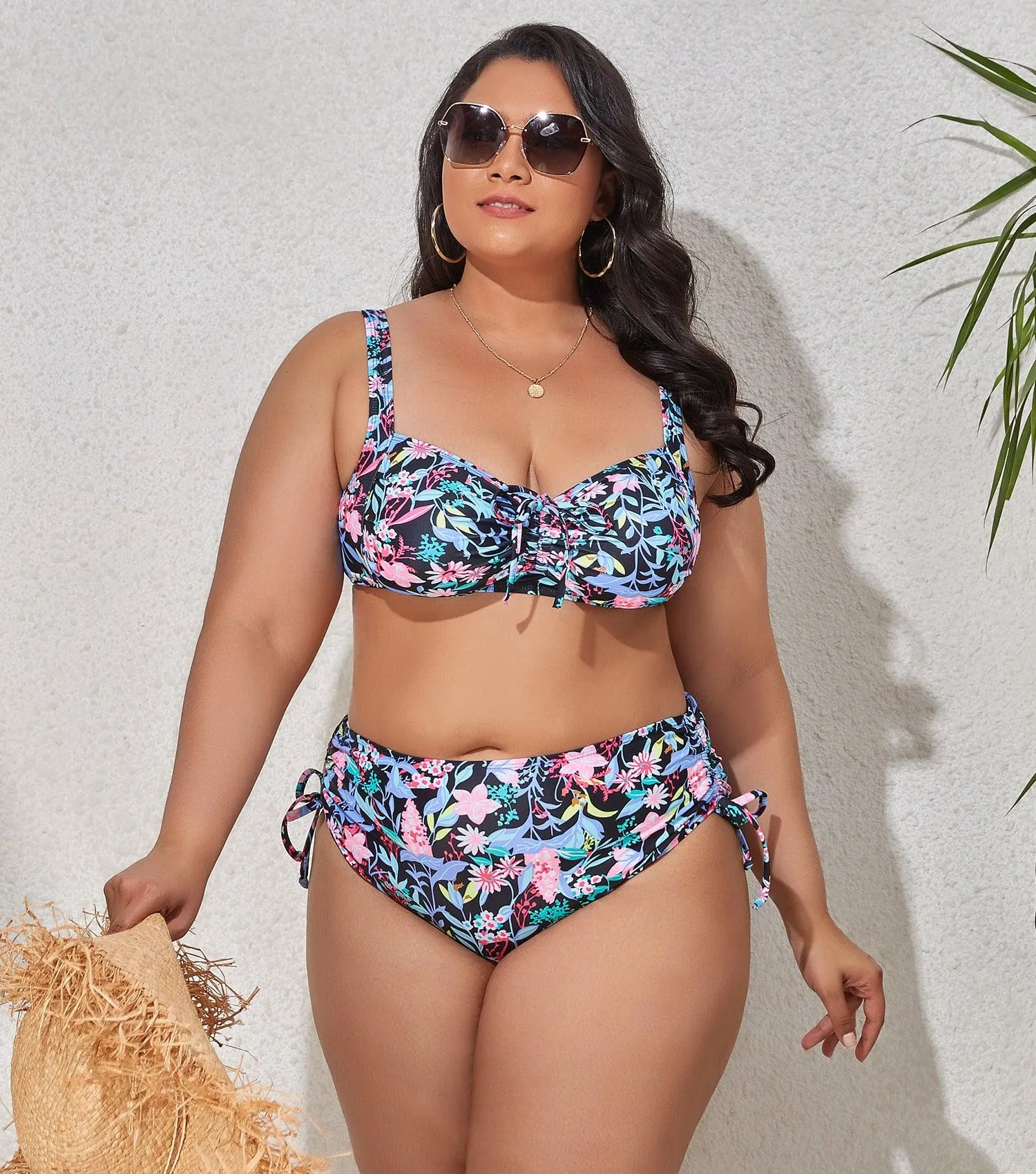 VIBRANT CONFIDENCE PLUS SIZE PUSH-UP BIKINI WITH HIGH WAIST BRIEFS