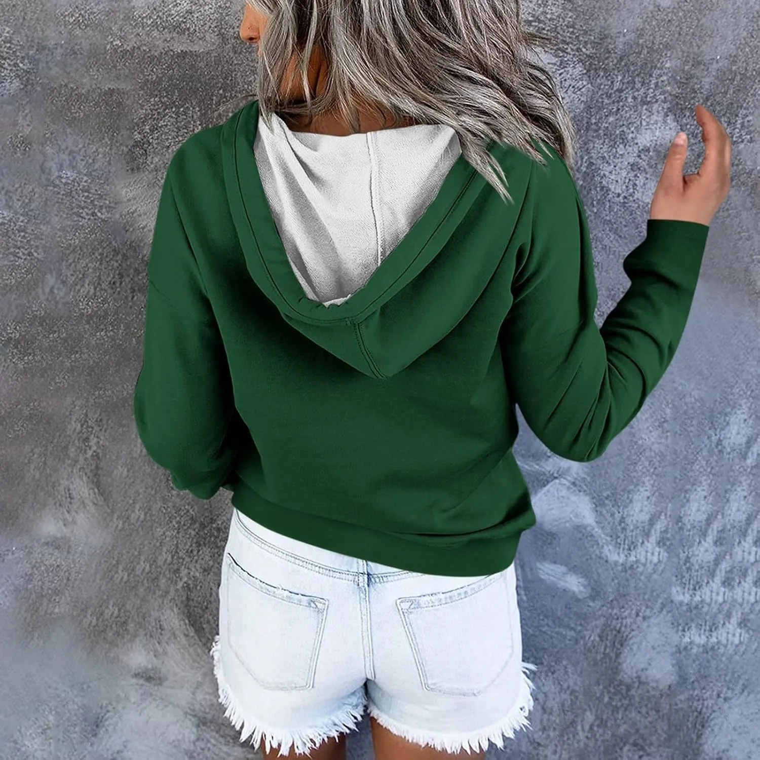 Women's Fashion Hoodies & Sweatshirts Trendy Casual Long Sleeve Hoodies Comfy Loose Solid Sweatshirt with Pockets