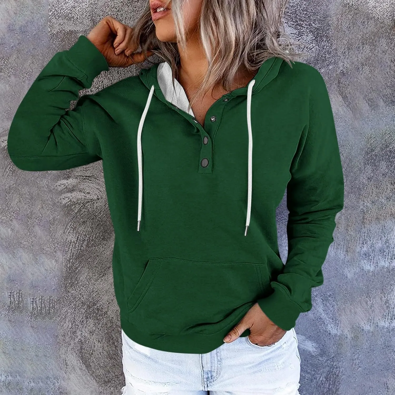 Women's Fashion Hoodies & Sweatshirts Trendy Casual Long Sleeve Hoodies Comfy Loose Solid Sweatshirt with Pockets