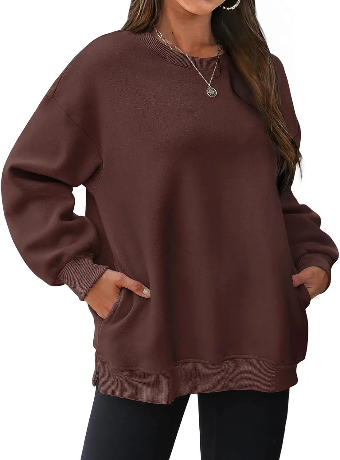 Womens Oversized Sweatshirts Side Slit Crewneck Long Sleeve Tops Loose Pullover 2024 Fall Trendy Clothes with Pocket
