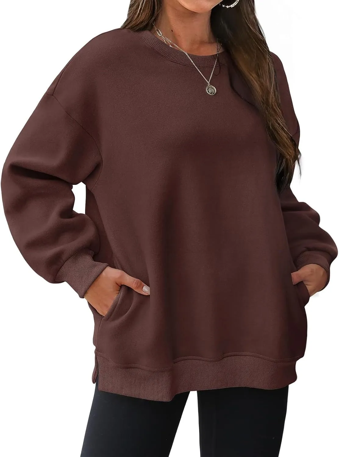Womens Oversized Sweatshirts Side Slit Crewneck Long Sleeve Tops Loose Pullover 2024 Fall Trendy Clothes with Pocket