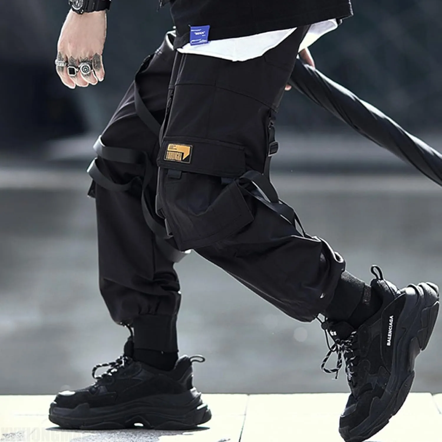 XYXIONGMAO Men's Cyberpunk Techwear Cargo Pants Baggy Streetwear Japanese Pants Men Outdoor Cool Trendy Casual Trousers Mens